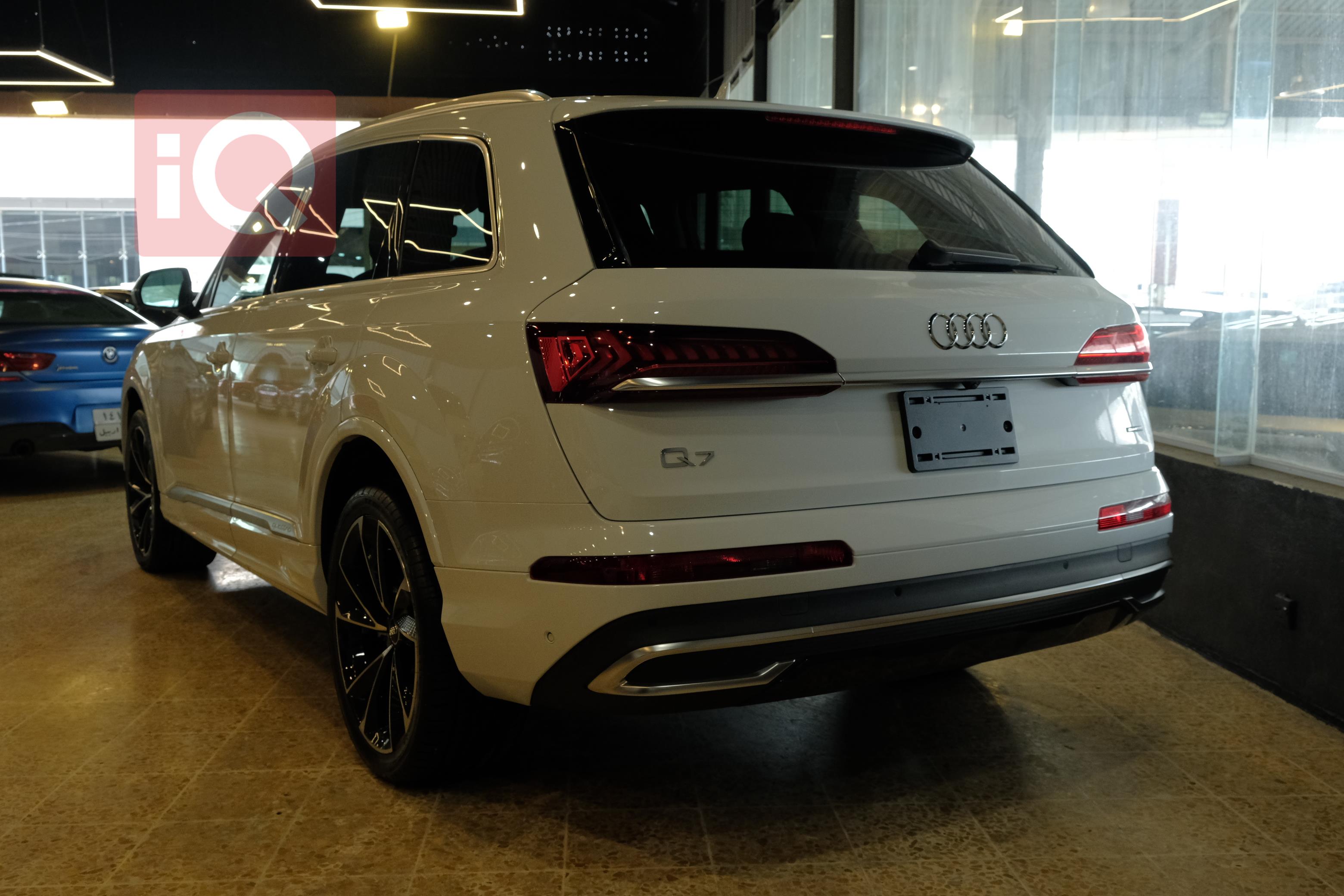اودي Q7